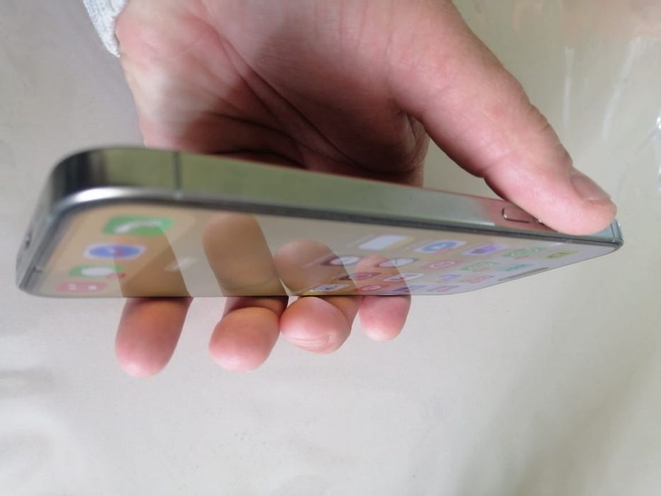 Продам Айфон 16 про макс 256