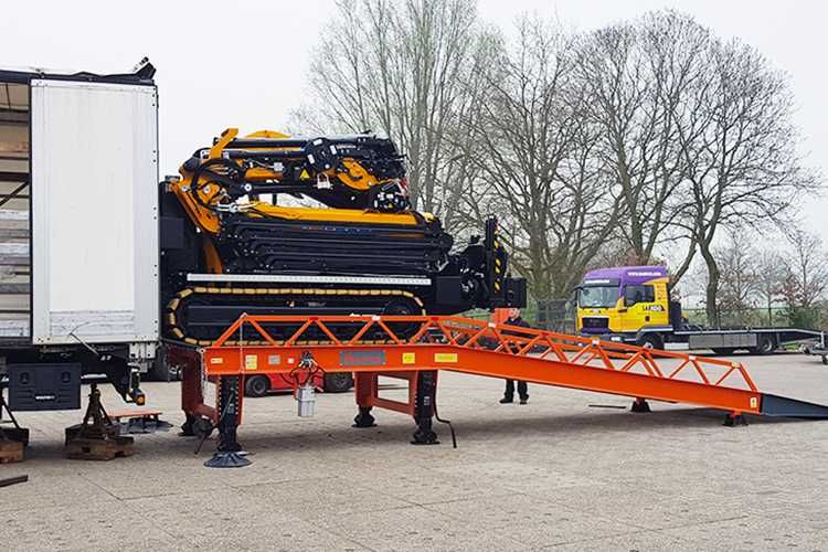 Rampe mobile incarcare marfa | Containere si camioane | Rampe egalizare