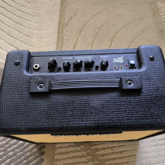 Гитарный комбоусилитель, Blackstar debut 15E