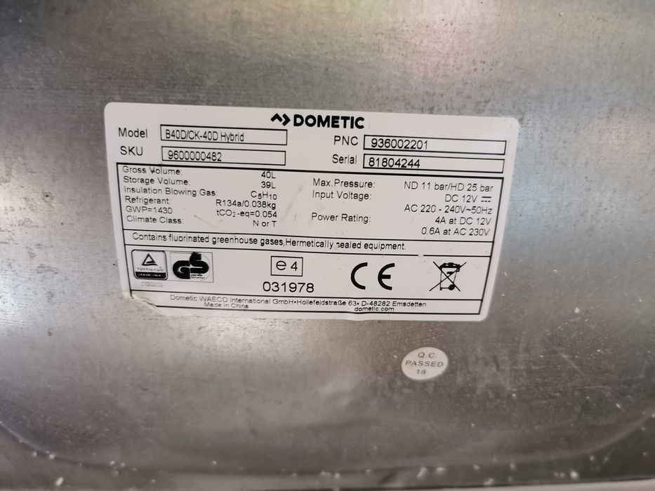 Lada frigorifica 38l Dometic hybrid CK 40D 12V 220V -15°C la +10°C