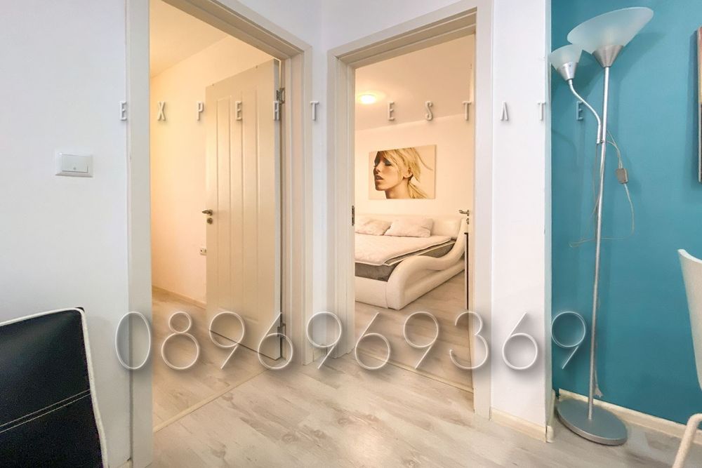 Продава се Тристаен апартамент в Балчик - 73 кв.м за 1028 €/кв.м - Снимка #4