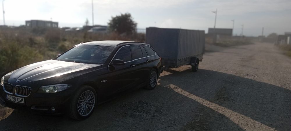 Vând remorca 1200kg cu sistem de frânare