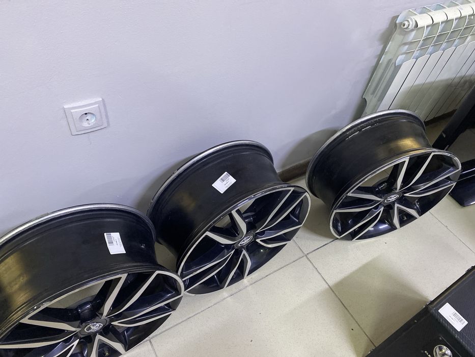 Титанки Toyota Camry