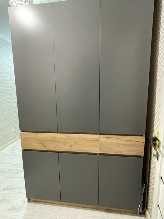 Продается шкаф для одежды