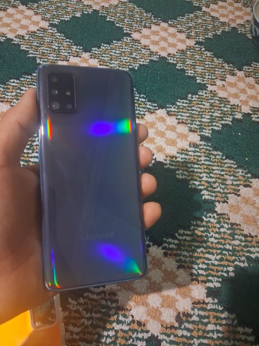 Samsung Galaxy A51