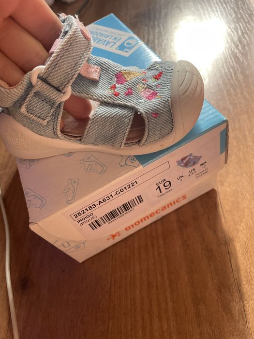 Сандали Biomecanics 19