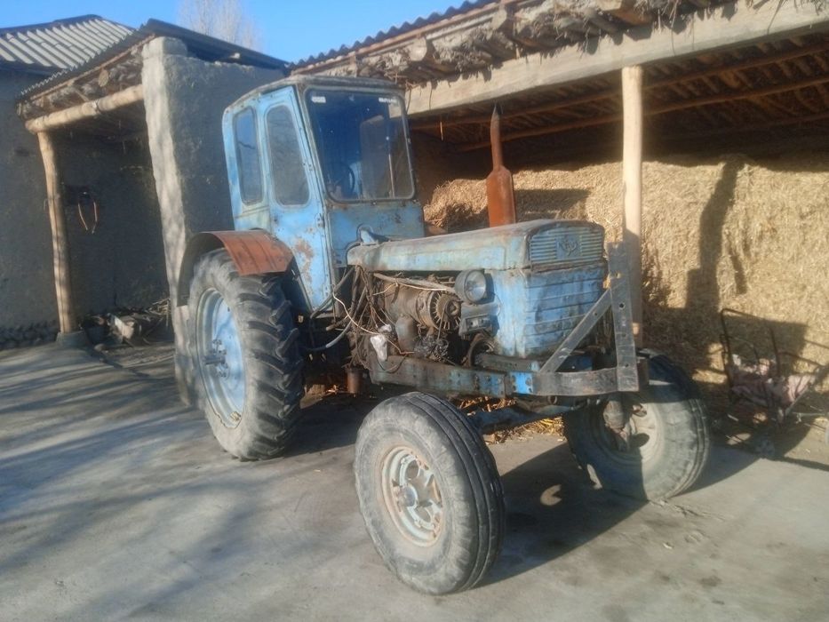 T 28 traktor dukisi bilan