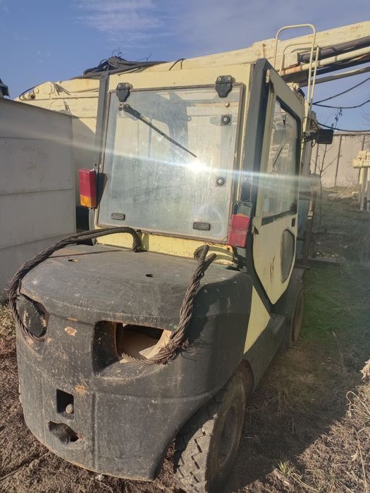 Вилочный погрузчик