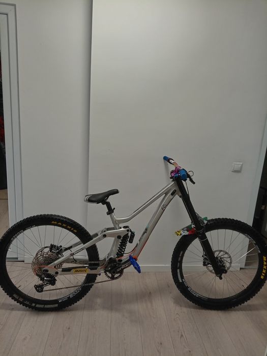 Vând bicicleta Scott gambler 920 2020 downhill, enduro