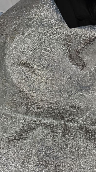 Продам блузку нарядную металлик