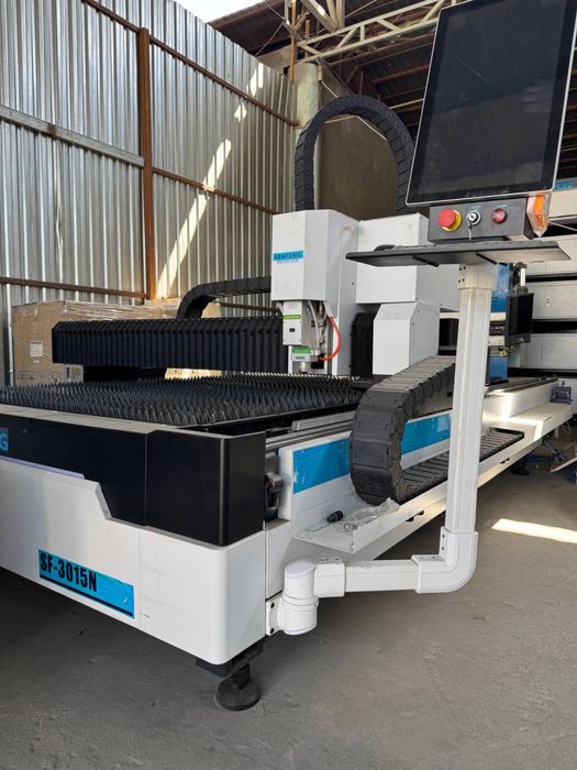 Лазерный станок для резки металла от официального дилера SENFENG PRO