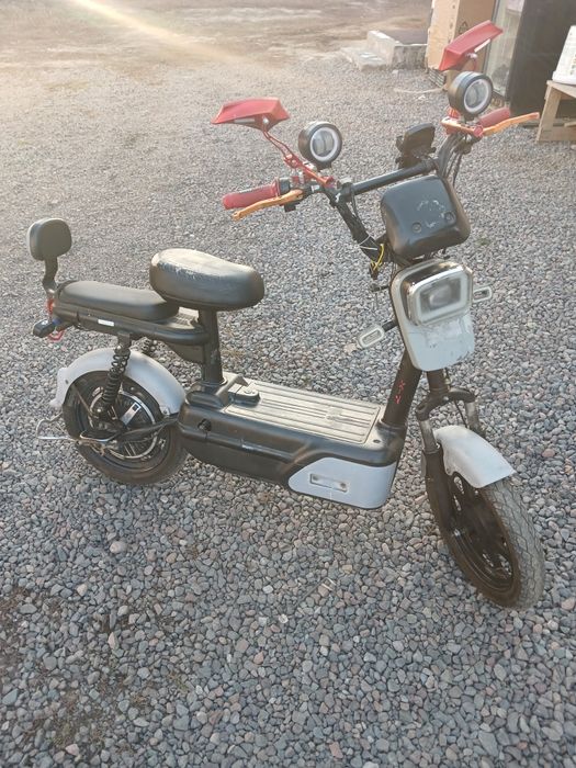 Скурер 800 ват. Х7