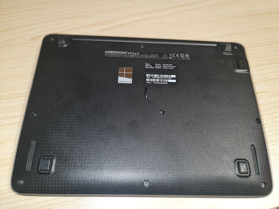 Laptop medion akoya touchscreen