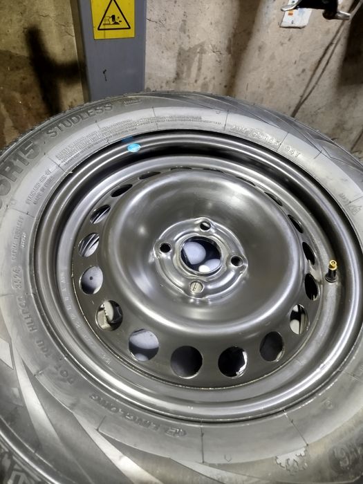 Продам колеса зимние Кобальт