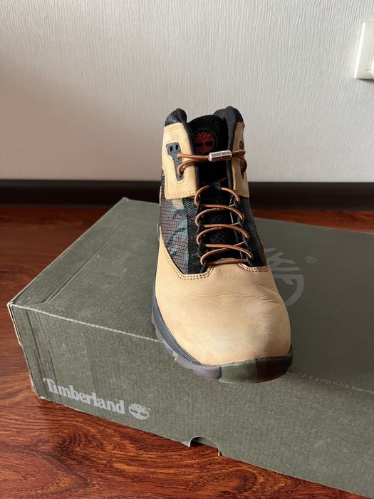 Продам ботинки демисезонные