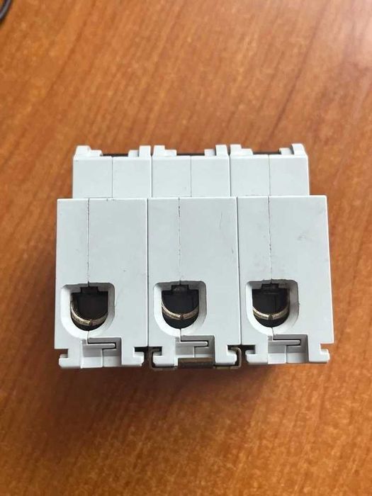 Siguranță automată ABB S293-C80, 3P, 80A, curba C, 6kA, DIN