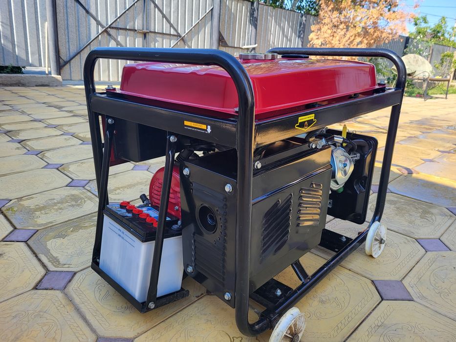 Бензиновый Генератор