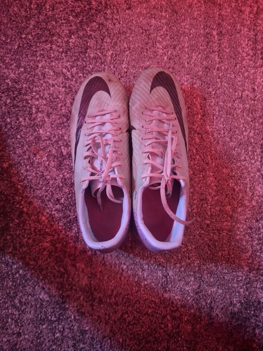 Crampoane Nike fotbal