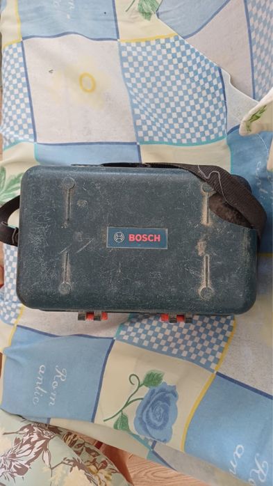Нивелир bosch gol 26 D