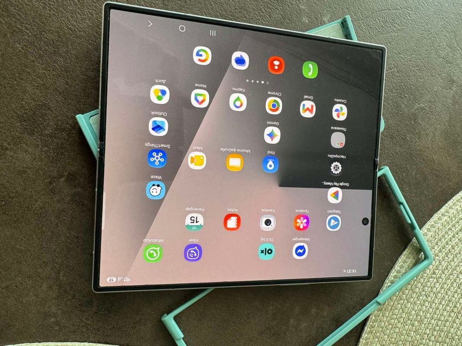 Samsung Z Fold7 256GB 100%baterry