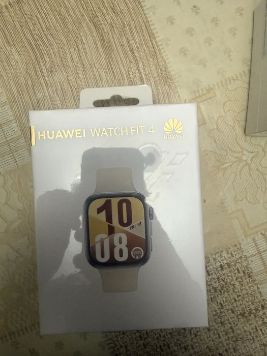 ПРОДАВАМ: Чисто нов Huawei Watch Fit 4 – НЕИЗПОЛЗВАН