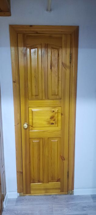Продам б/у межкомнатные двери