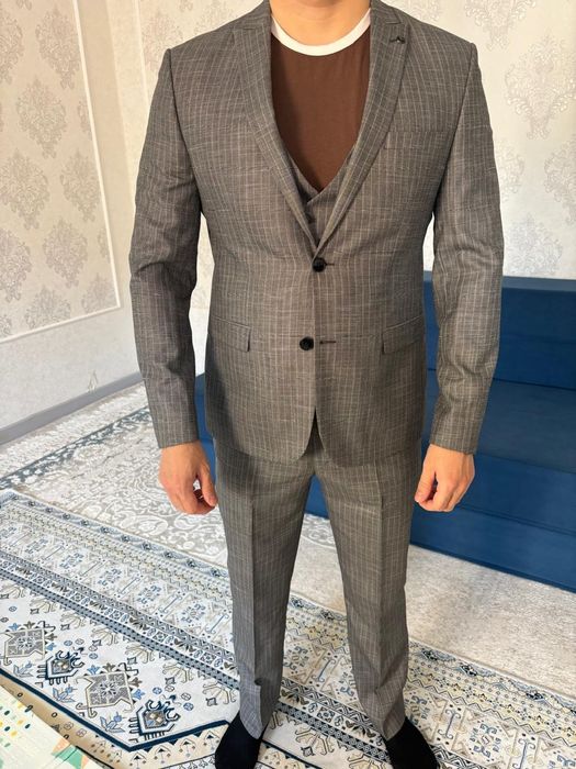 Классический костюм