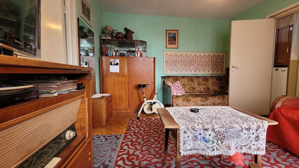 Apartament cu două camered de vânzare în Reghin