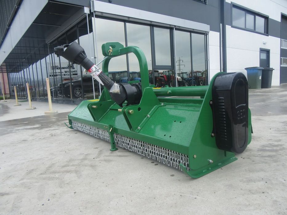 Tocator PROFESSIONAL de resturi vegetale GEO DPS 205 Tocator