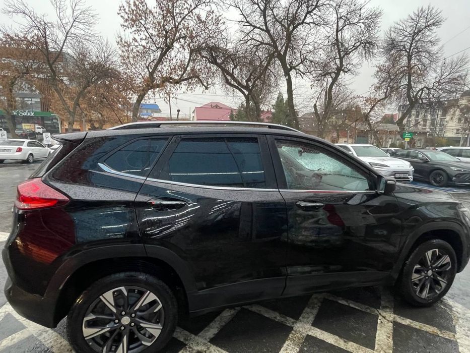 Продается Tracker premier turbo