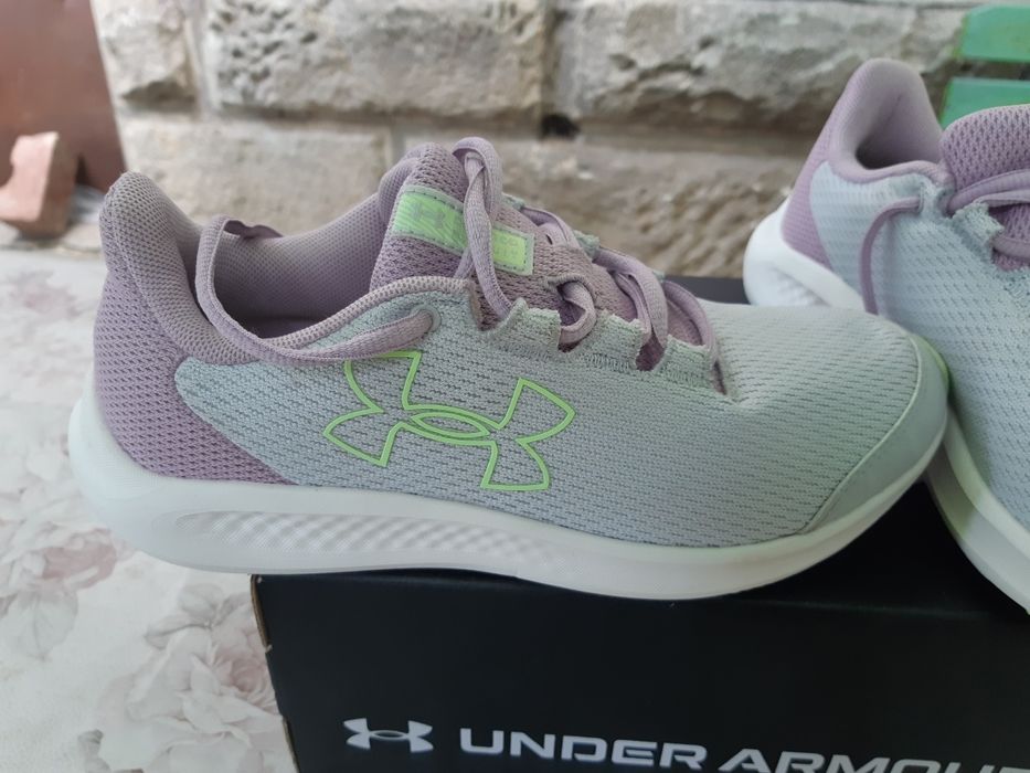 Дамски маратонки Under Armour