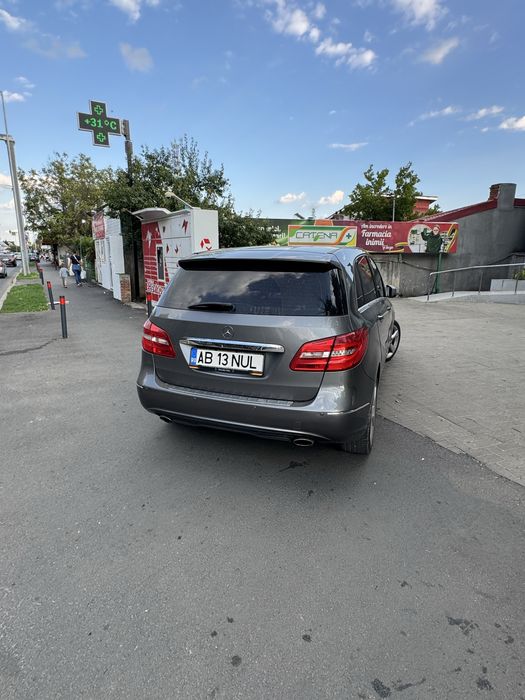 MERCEDES-BENZ B-Class 2013 — imagine 5