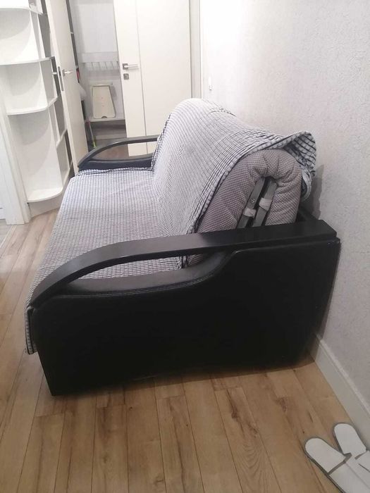 Продам раскладной диван