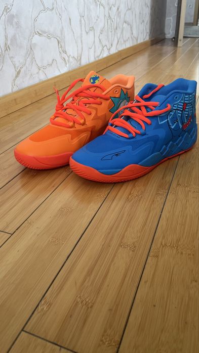 Кроссовки стильные, креативные