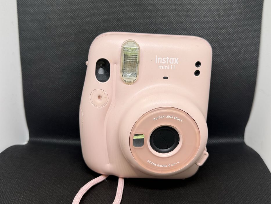 Фотоаппарат Instax Mini 11