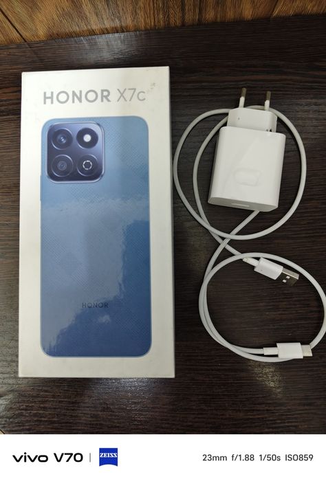 Продам смартфон  HONOR X7C