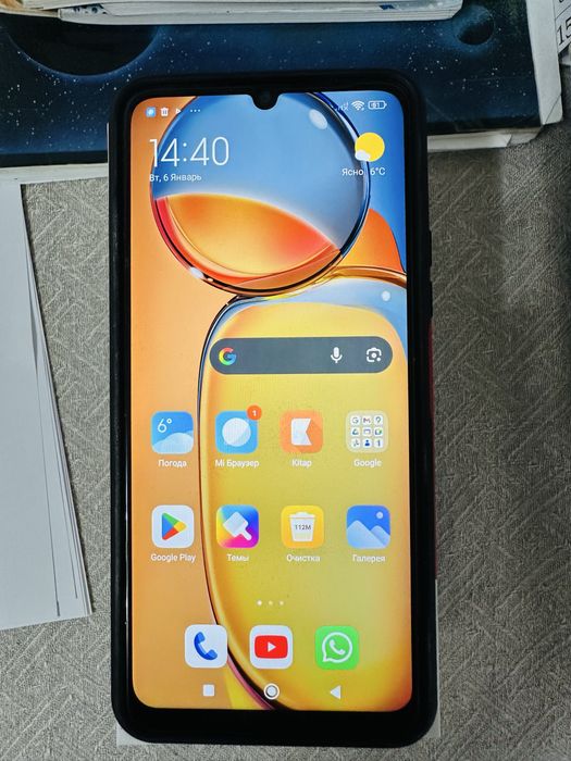Продаем хороший телефон . Redmi 13C
