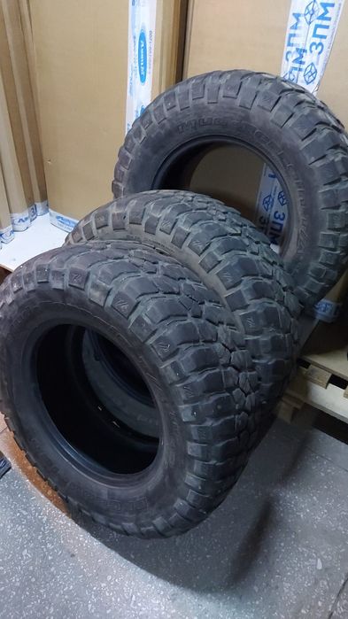 Продам 3 покрышки