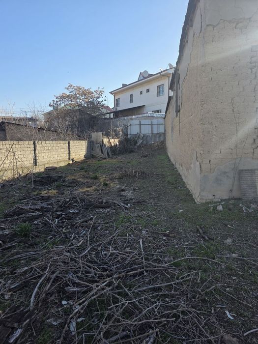 Продаётся земля в элитной махалле 27 соток. Никитина.