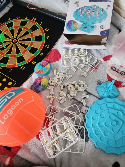 Продам детские игрушки дартс