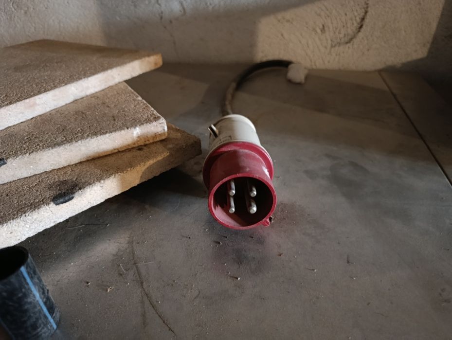 Cuptor pizza trifazic