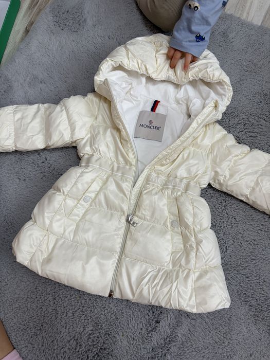 Яке Moncler 86 размер с гъши пух