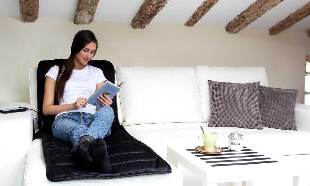 Масажиращ матрак с подгряване Commodore CM1004