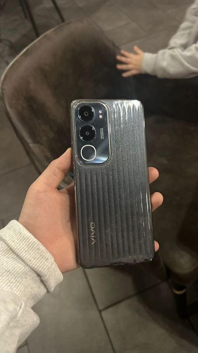 Виво у19 с про 256 гб