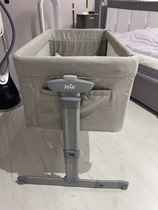 Продам манеж кроватку joie
