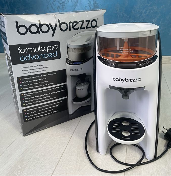 Baby Brezza formula Pro Advanced white