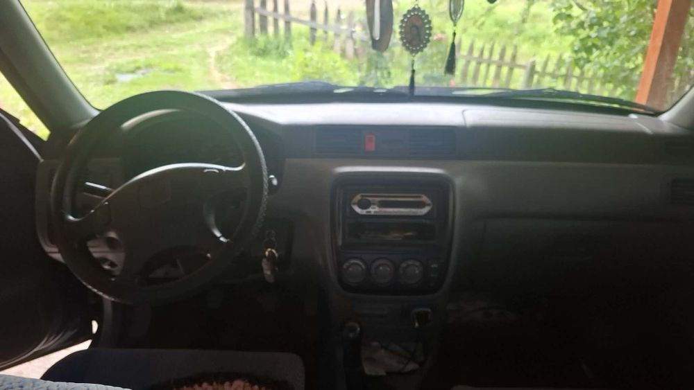 Vând masina Honda CR-V