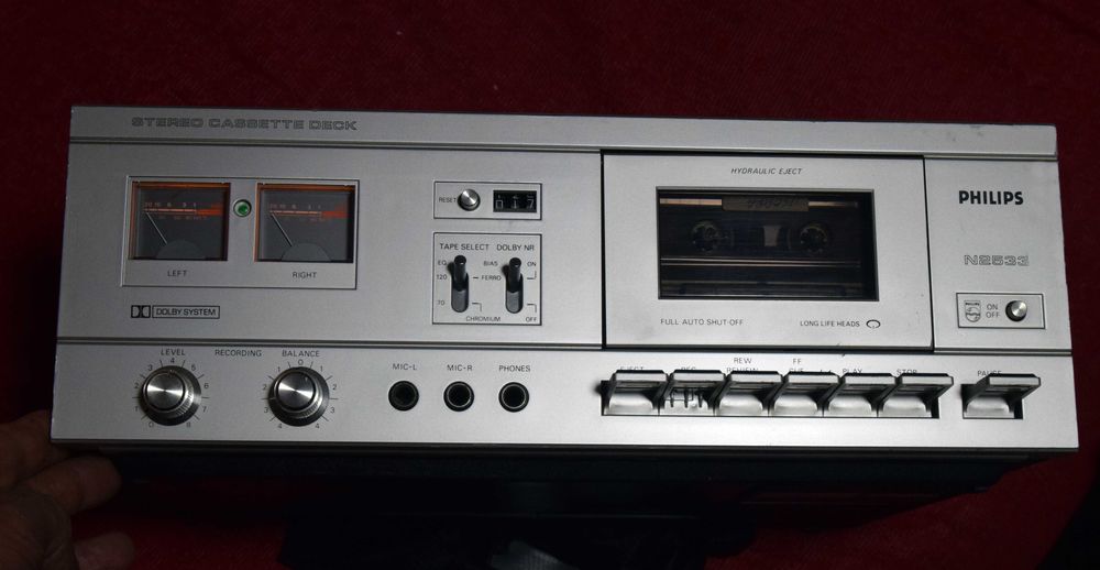 Philips  deck  N2533