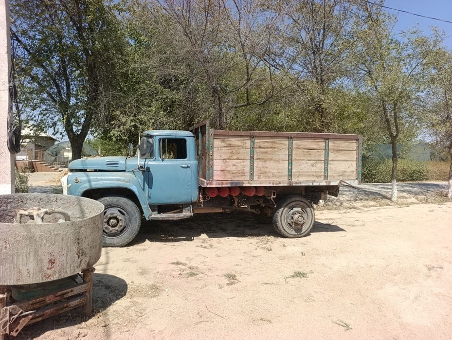 Tagida nasosi silindiri ham bor karopkani yondagi nasosi yechb olingan