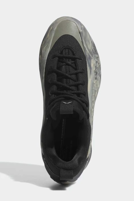 Adidas  и Under Armour